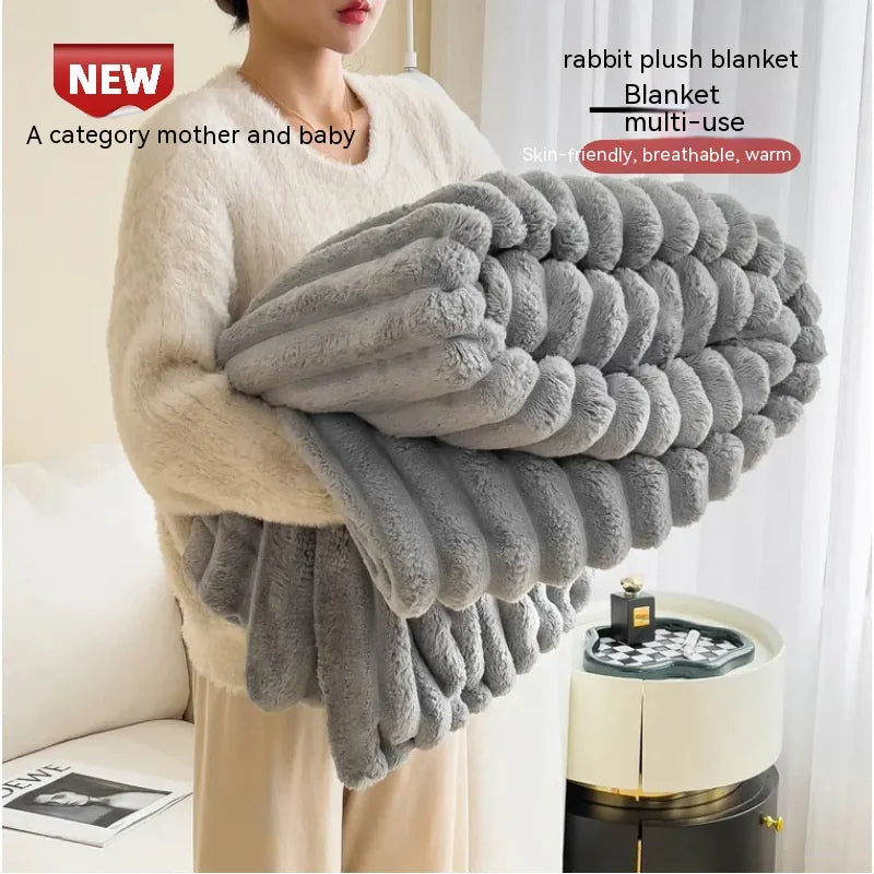 Soft Double-Sided Velvet Blanket - Thick & Warm